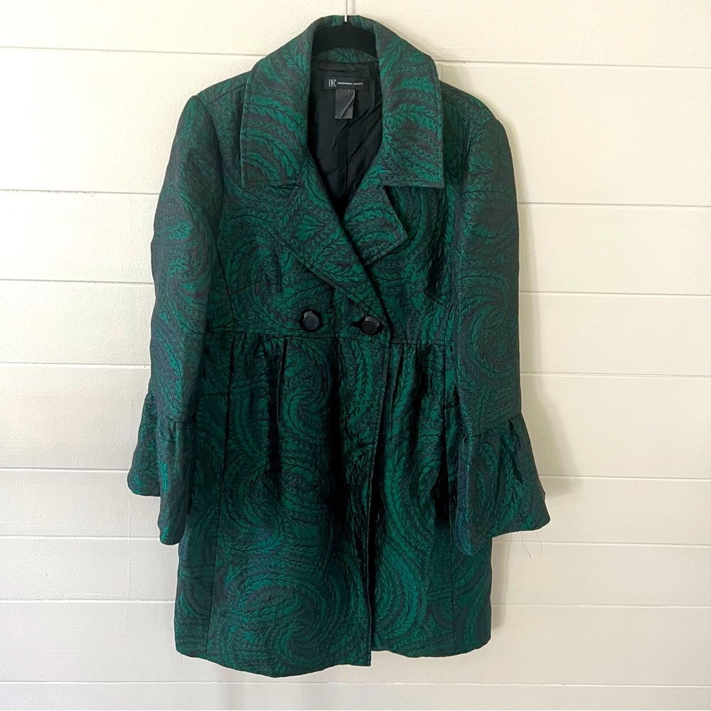 Super feminine green and black brocade coat